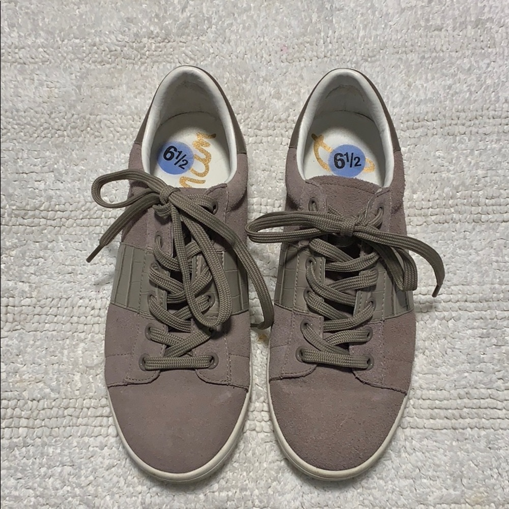 SAM EDELMAN Taupe Marquette Lace Up Casual Sneaker